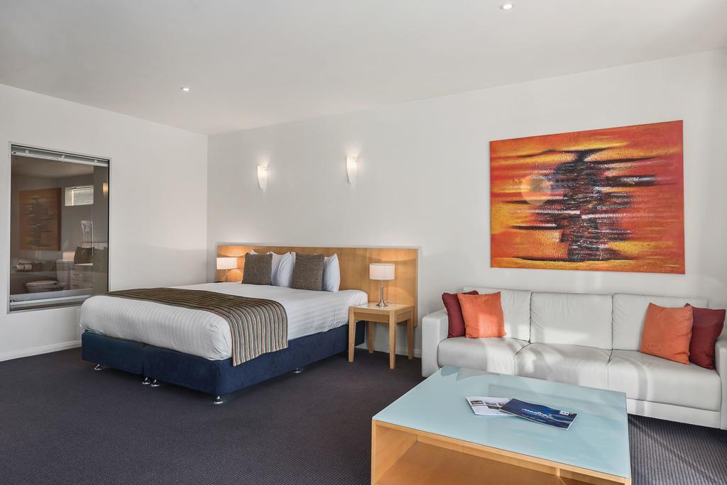 York Cove Hotel George Town Eksteriør billede